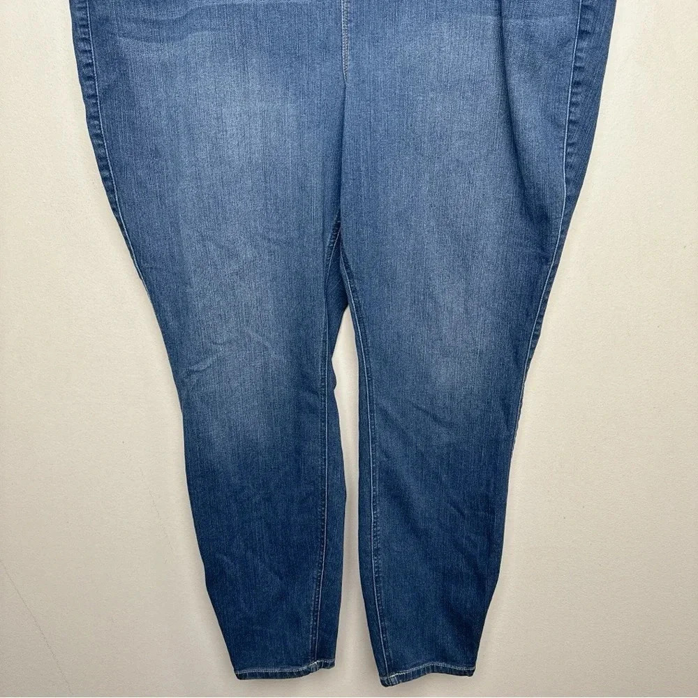 Torrid Womens 26R Bombshell Skinny Premium Stretch High-Rise Jean - Picture 6 of 13